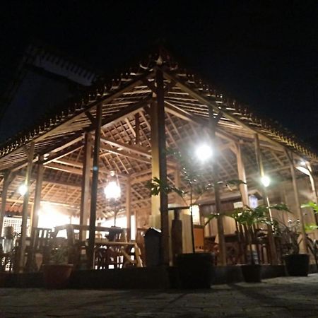 Diaga Grha Hotel Джокьякарта Экстерьер фото