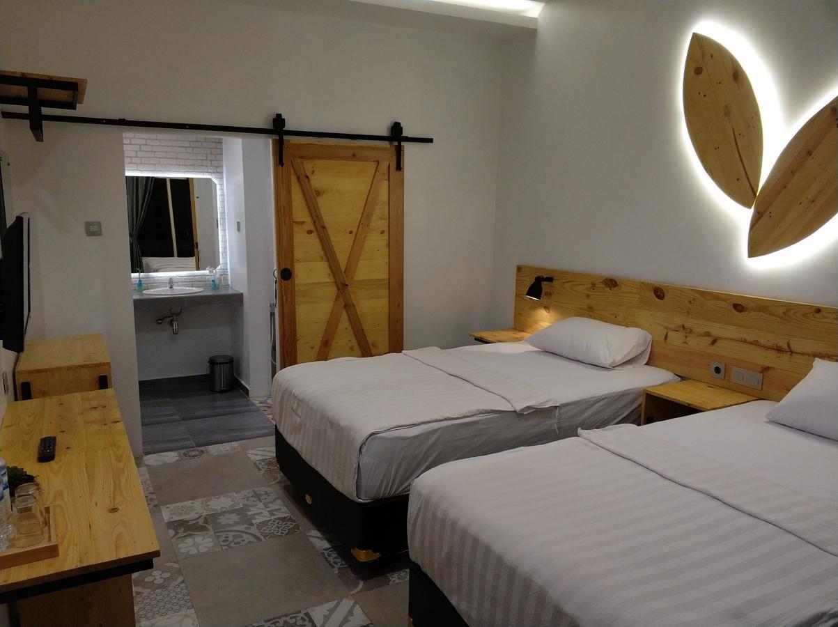 Diaga Grha Hotel Джокьякарта Экстерьер фото