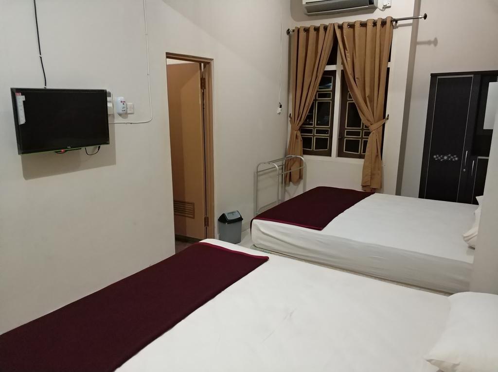 Diaga Grha Hotel Джокьякарта Экстерьер фото